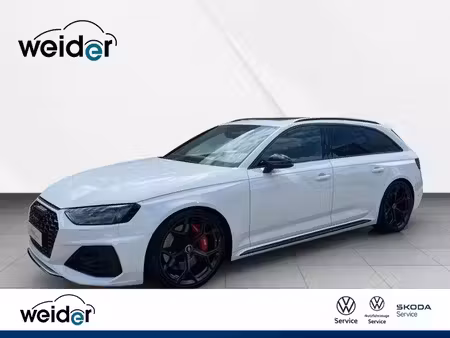 Audi A4 RS4 V6 2.9 TFSI 450 quattro