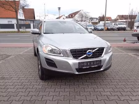 Volvo XC60 D5 2.4 215 Summum 4x4