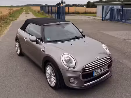 Mini Cabrio Cooper 1.5 136
