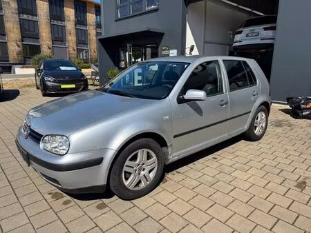 Volkswagen Golf 1.4 75 Trendline