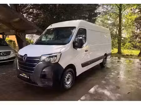 Renault Master 2.3 dCi 145