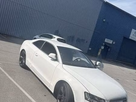 Audi A5 V6 2.7 TDI 190