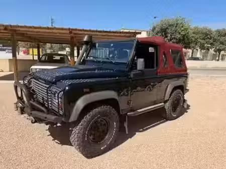 Land Rover Defender TD4 2.4 122 E 4x4