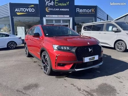 DS 7 E Tense 1.6 300 Performance Line 4x4