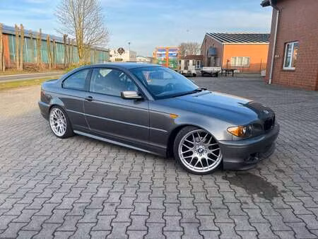 BMW Série 3 320i 2.2 170
