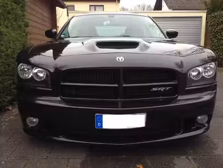 Dodge Charger V8 6.1