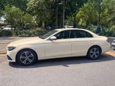 Mercedes-Benz Classe E E 220 4Matic
