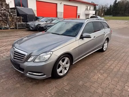 Mercedes-Benz Classe E E 220 2.1 CDI 170