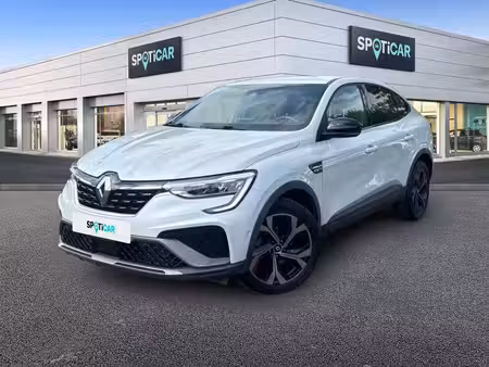 Renault Arkana E-Tech 1.6 145 RS Line