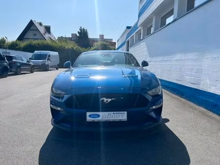 Ford Mustang Fastback V8 5.0