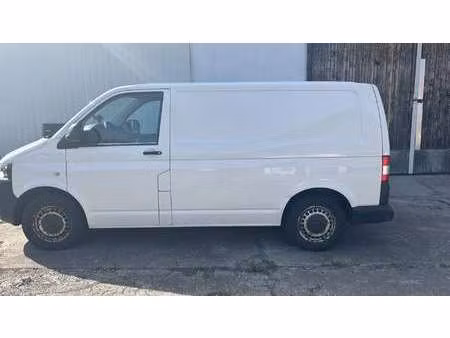 Volkswagen Transporter T5 2.0 TDI 102