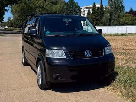 Volkswagen Transporter T5 2.5 TDI 174 United