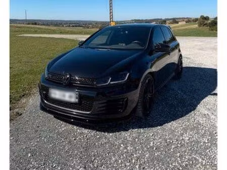 Volkswagen Golf GTI 2.0 TSI 210