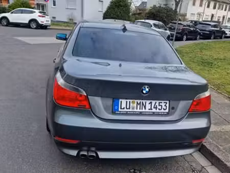 BMW Série 5 520i 2.2 170