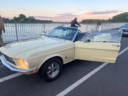 Ford Mustang 
