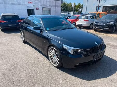 BMW Série 5 545i 245