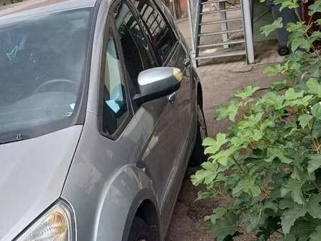 Ford S-Max 2.0 TDCi 140 Trend