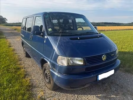 Volkswagen Transporter T4 2.5 TDI 102