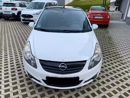 Opel Corsa 1.4 87