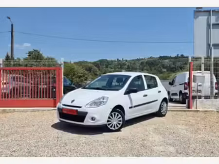 Renault Clio 1.2 75 TomTom Live