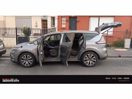 Renault Espace 1.6 dCi 160 Initiale Paris