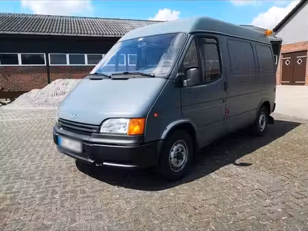 Ford Transit 2.5