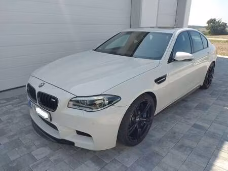 BMW Série 5 M5 V8 4.4 560