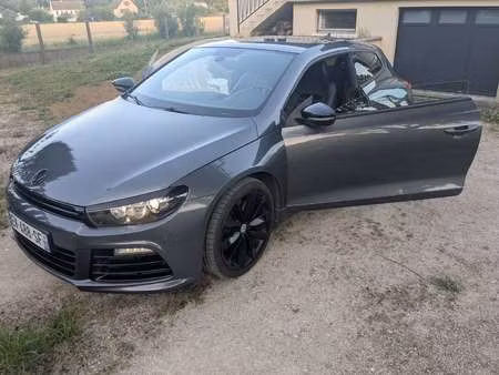 Volkswagen Scirocco R 2.0 TSI 265