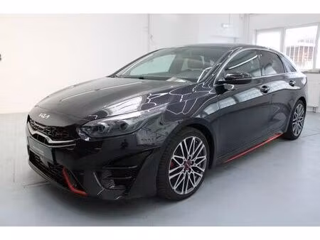 Kia Ceed 1.6 T GDi 204
