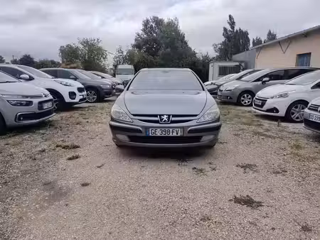 Peugeot 607 2.2 HDi 136