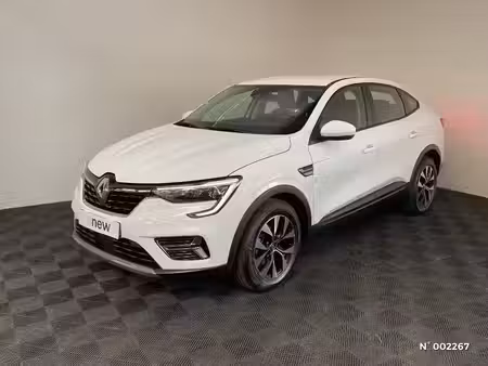 Renault Arkana E-Tech 1.6 145 Équilibre