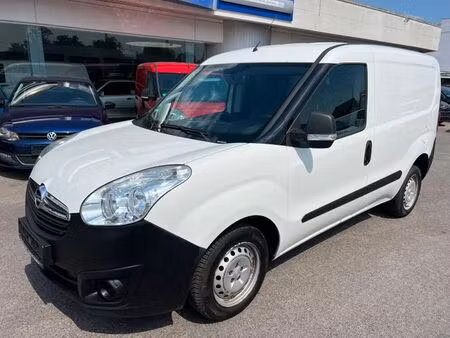 Opel Combo 1.2