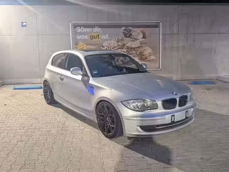 BMW Série 1 118i 2.0 143