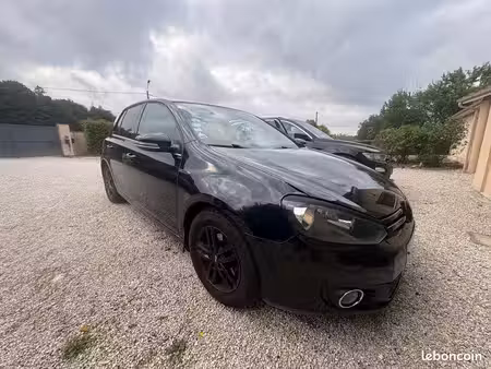 Volkswagen Golf 1.6 TDI 105