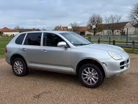 Porsche Cayenne V6 3.2 250 4x4