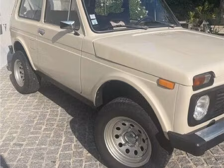 Lada Niva 