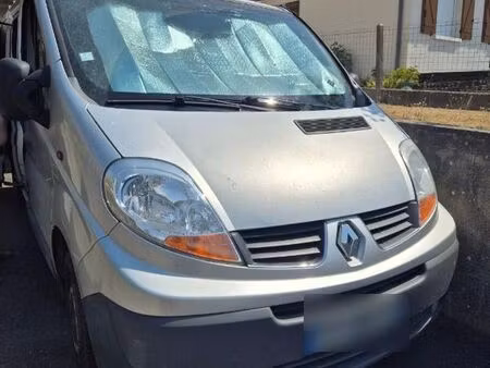 Renault Trafic 2.0 dCi 90