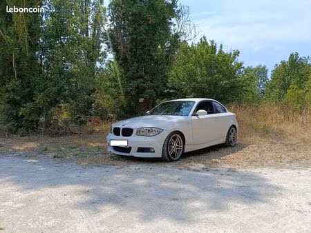 BMW Série 1 125i 3.0 218
