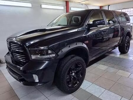 Dodge RAM 1500 V8 5.7