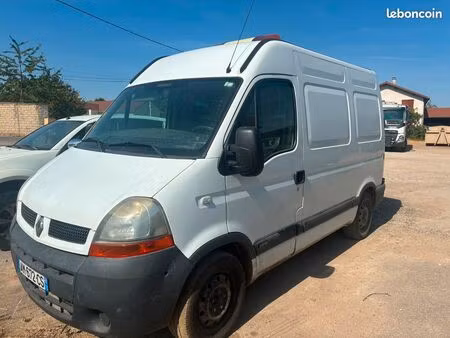 Renault Master 2.2 dCi 90