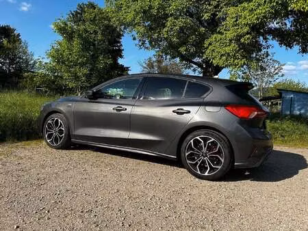 Ford Focus 1.0 155 ST Line X