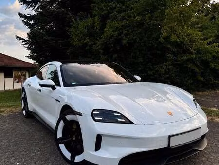 Porsche Taycan 408