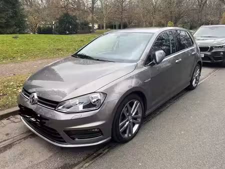Volkswagen Golf 1.6 TDI 110 Cup