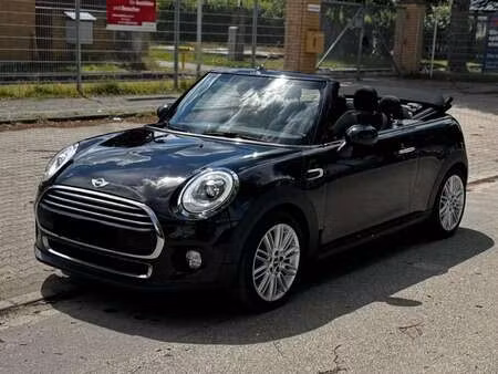 Mini Cabrio Cooper 1.5 136