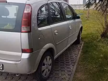 Opel Meriva 1.8 125