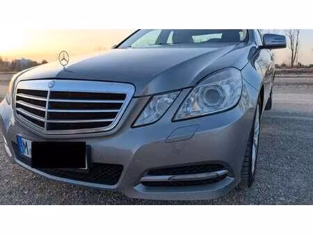 Mercedes-Benz Classe E E 220 2.1 CDI 170