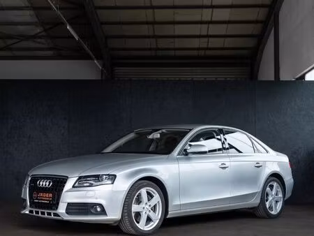 Audi A4 V6 3.2 FSI 265 quattro