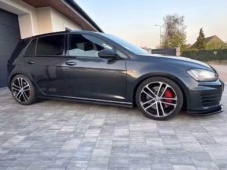 Volkswagen Golf GTI 2.0 TFSI 230