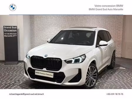 BMW iX1 