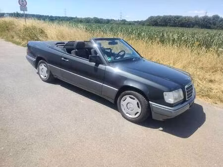 Mercedes-Benz Classe E E 200 136 Elegance